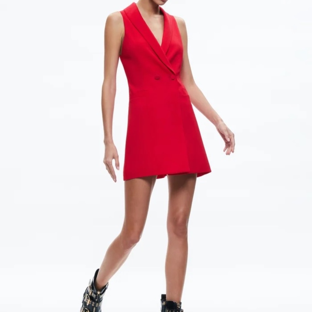 Alice + Olivia Latoya Blazer Dress